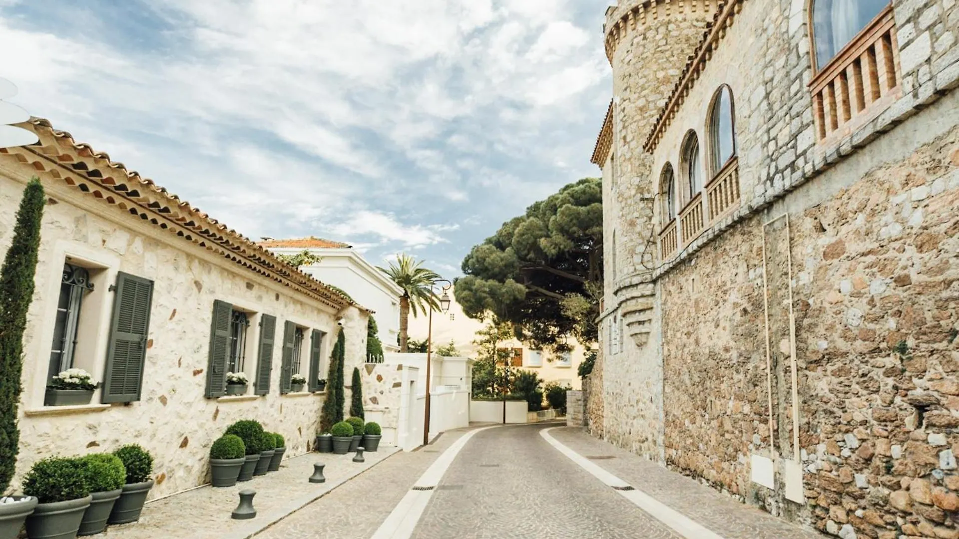 Loft Vieille Ville Cannes Proximite Plage Et Palais Des Festivals